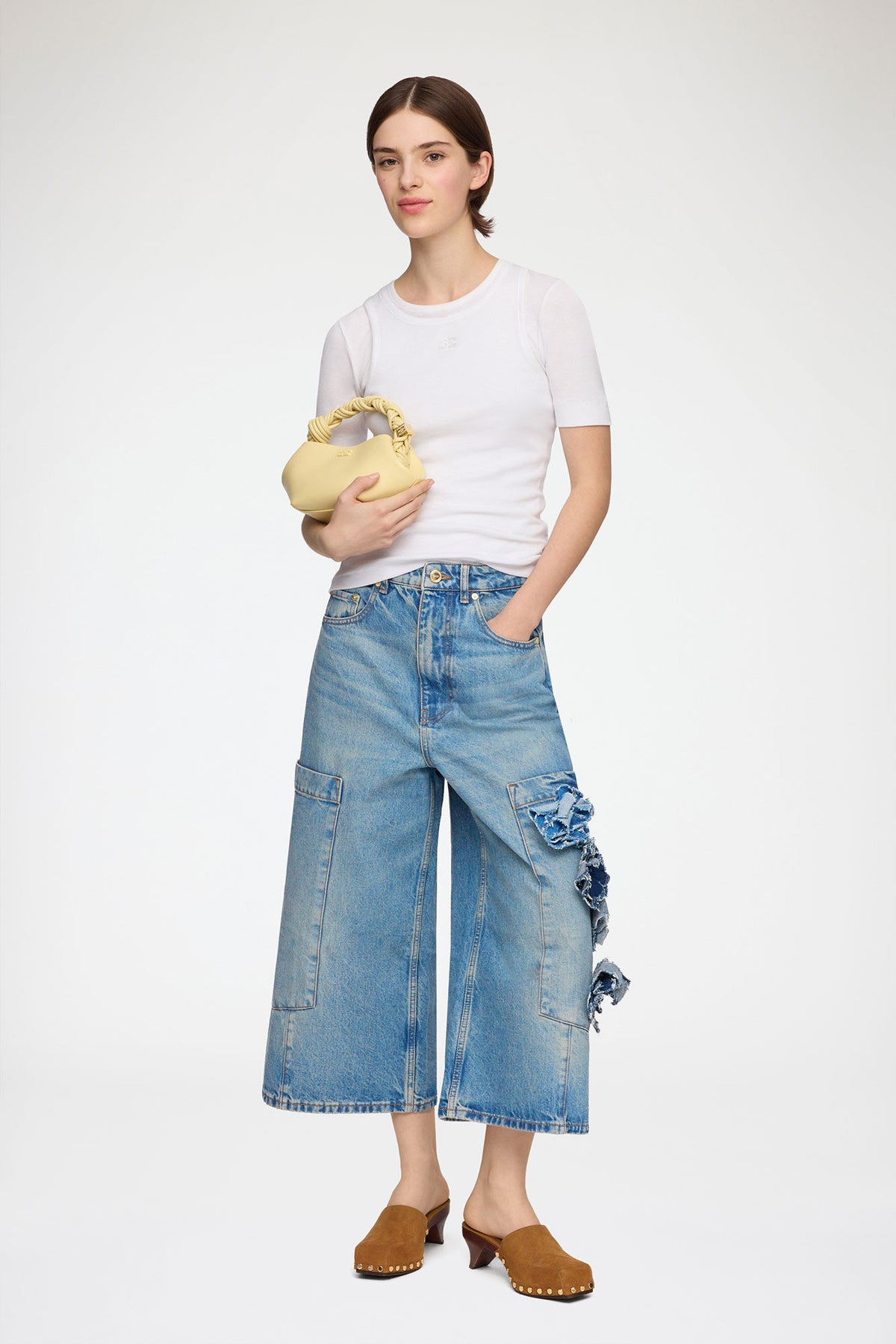 Baggy Cropped Jeans in Flower Print Denim - GANNI